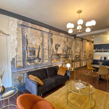 Ferienwohnung Les Fresques De Leon Tournus Exterior foto